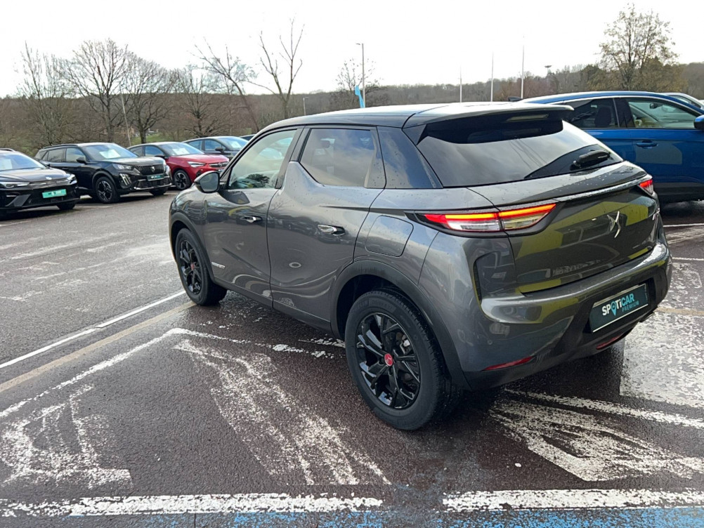 Acheter Ds Ds3 DS3 Crossback BlueHDi 130 EAT8 Performance Line 5p occasion dans les concessions du Groupe Faurie
