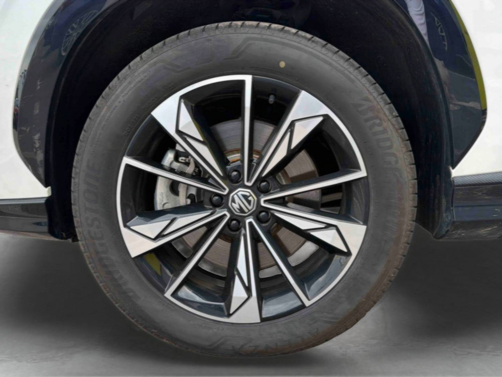 Acheter MG Motor EHS EHS 1.5 Hybrid+ 224 ch Luxury 5p neuf dans les concessions du Groupe Faurie