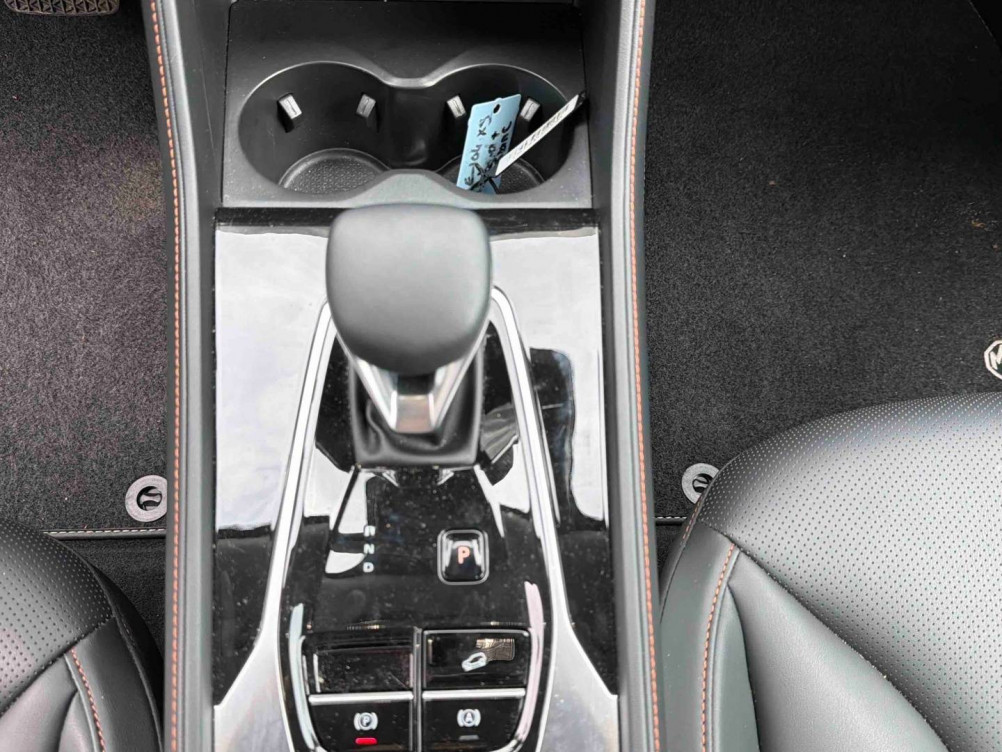 Acheter MG Motor EHS EHS 1.5 Hybrid+ 224 ch Luxury 5p neuf dans les concessions du Groupe Faurie