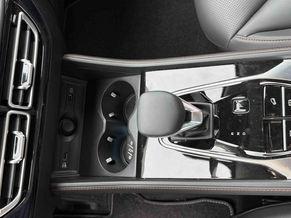 Acheter MG Motor EHS EHS 1.5T PHEV 272 ch Luxury 5p neuf dans les concessions du Groupe Faurie