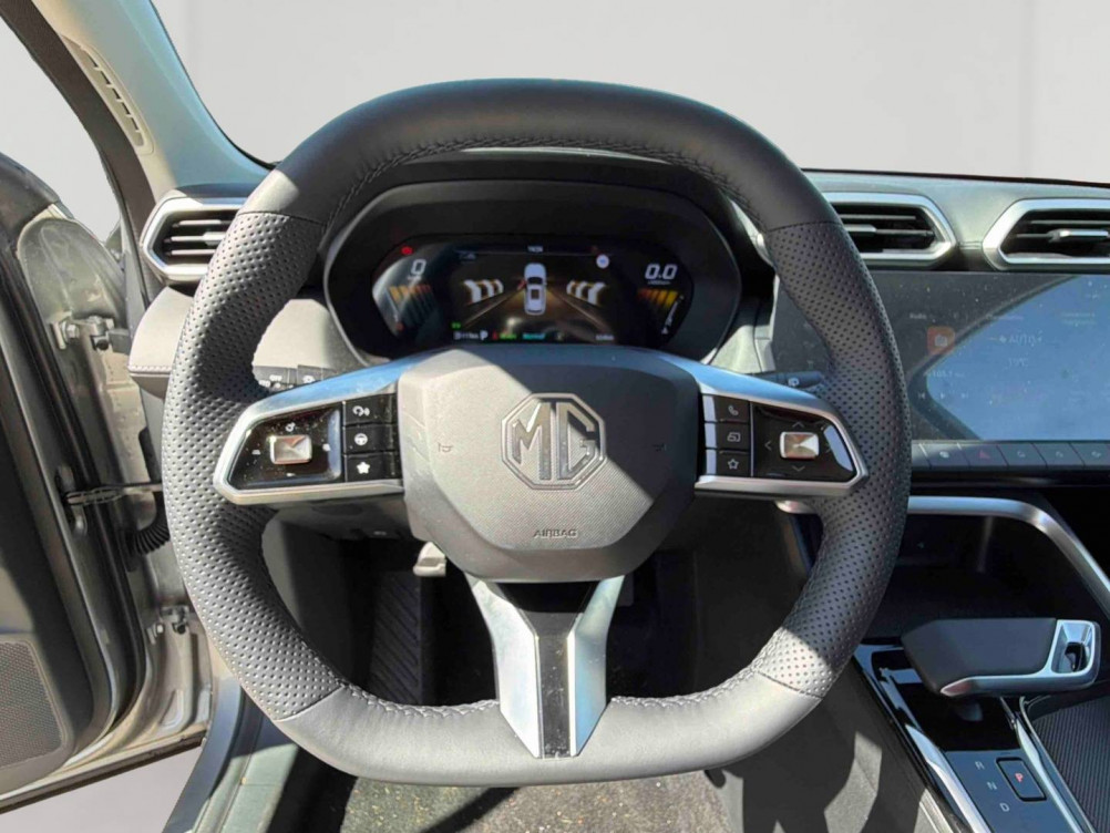 Acheter MG Motor ZS ZS 1.5 L Hybrid+ 197 ch Luxury 5p neuf dans les concessions du Groupe Faurie