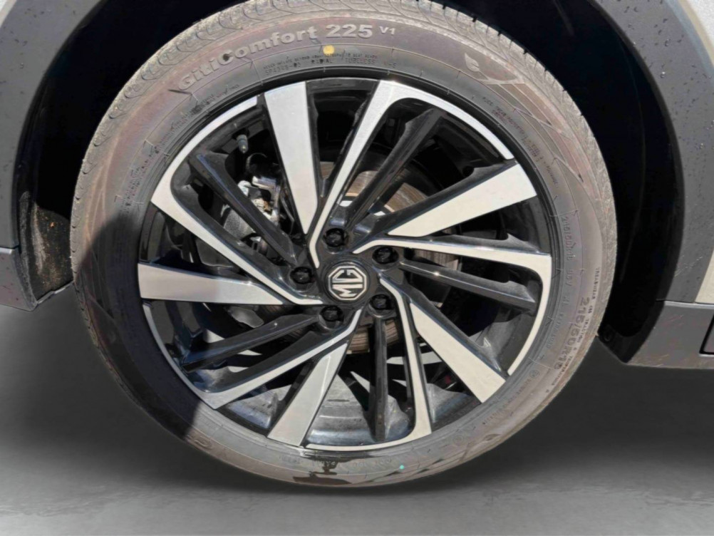 Acheter MG Motor ZS ZS 1.5 L Hybrid+ 197 ch Luxury 5p neuf dans les concessions du Groupe Faurie