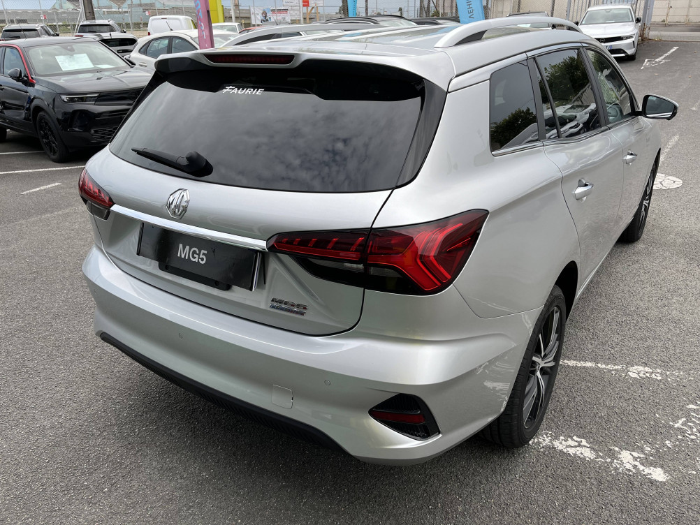 Acheter MG Motor MG 5 MG5 Autonomie Etendue 61kWh - 115 kW 2WD Luxury 5p neuf dans les concessions du Groupe Faurie