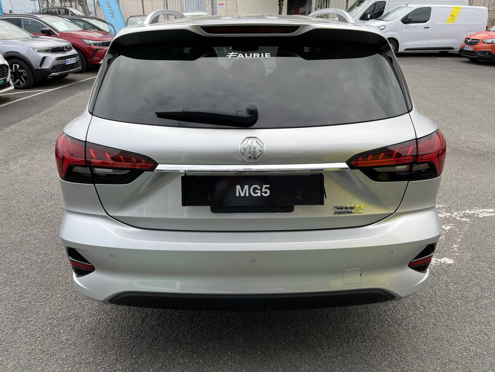 Acheter MG Motor MG 5 MG5 Autonomie Etendue 61kWh - 115 kW 2WD Luxury 5p neuf dans les concessions du Groupe Faurie