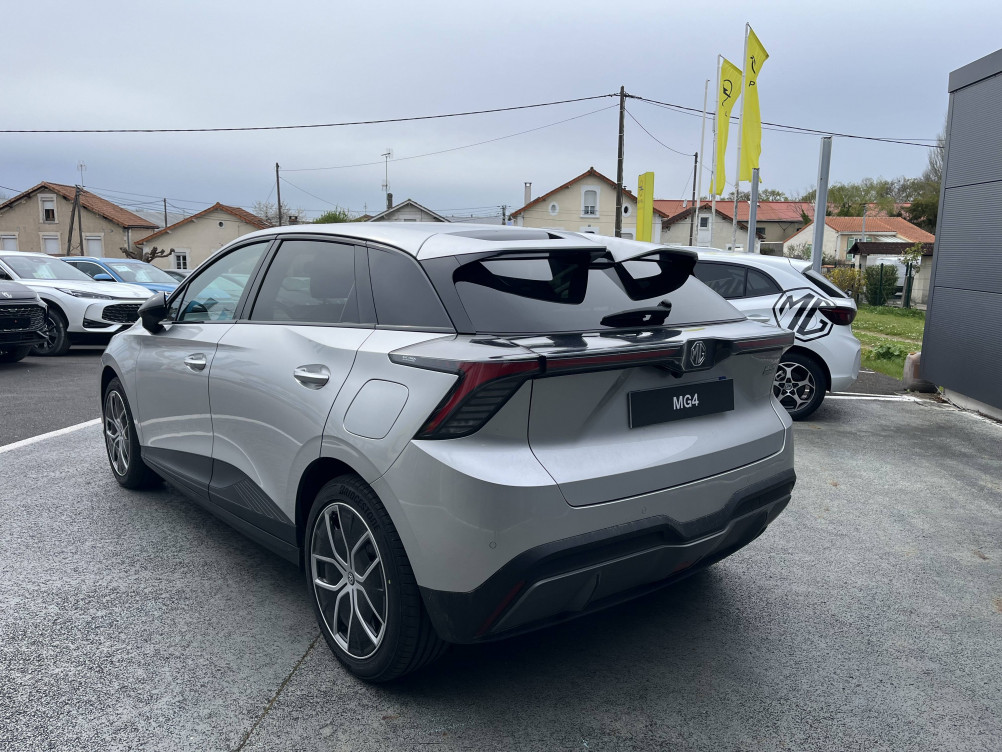 Acheter MG Motor MG 4 MG4 Electric 64kWh - 150 kW 2WD Luxury 5p neuf dans les concessions du Groupe Faurie