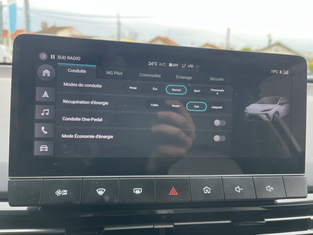 Acheter MG Motor MG 4 MG4 Electric 64kWh - 150 kW 2WD Luxury 5p neuf dans les concessions du Groupe Faurie