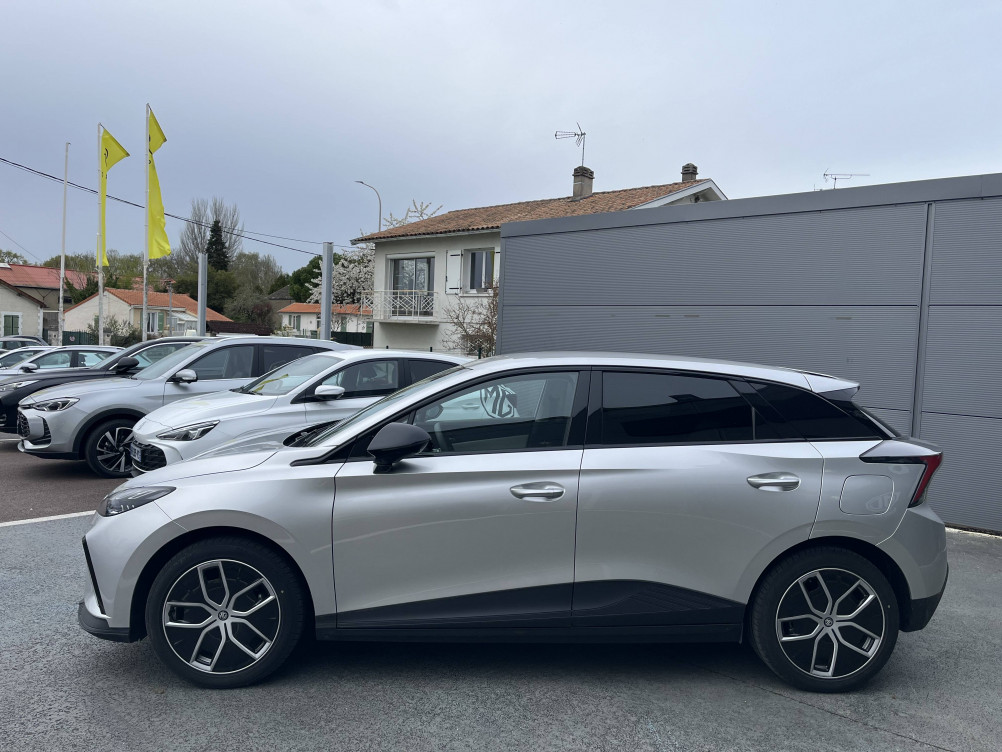Acheter MG Motor MG 4 MG4 Electric 64kWh - 150 kW 2WD Luxury 5p neuf dans les concessions du Groupe Faurie