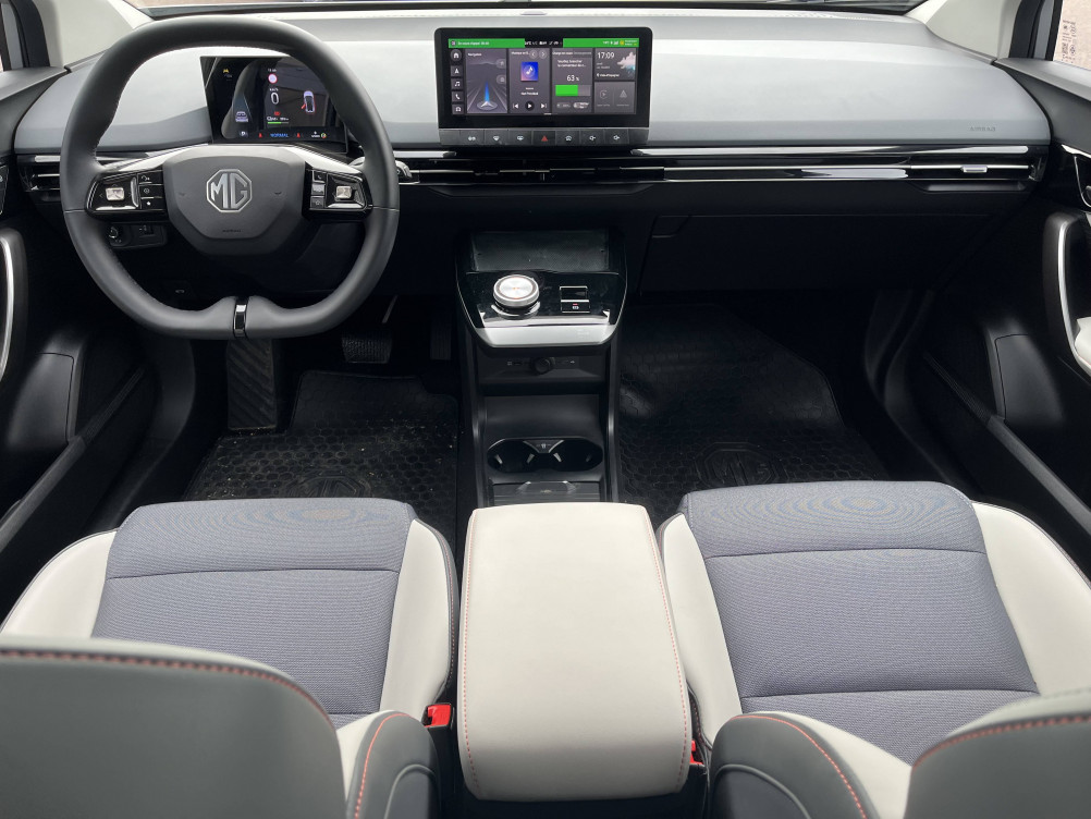 Acheter MG Motor MG 4 MG4 Electric 64kWh - 150 kW 2WD Luxury 5p neuf dans les concessions du Groupe Faurie