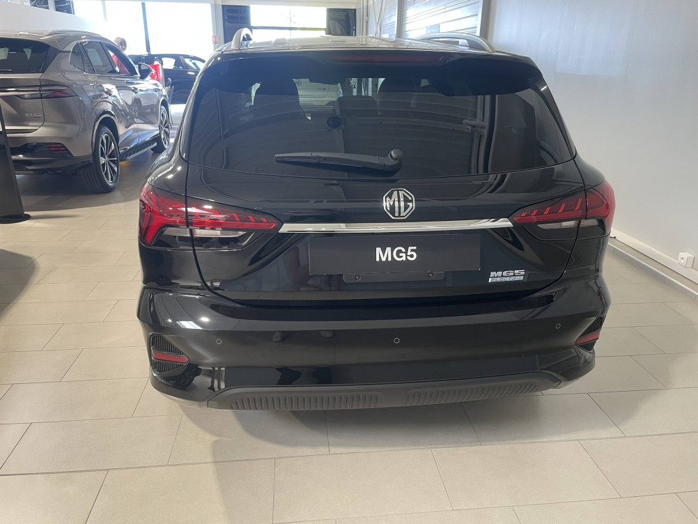 Acheter MG Motor MG 5 MG5 Autonomie Etendue 61kWh - 115 kW 2WD Luxury 5p neuf dans les concessions du Groupe Faurie
