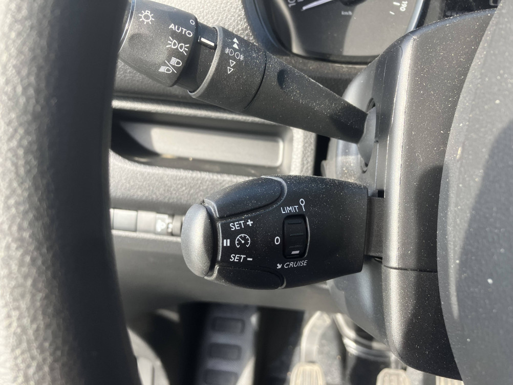 Acheter Opel Vivaro Fourgon VIVARO FGN TAILLE M BLUEHDI 120 S&S BVM6  4p neuf dans les concessions du Groupe Faurie