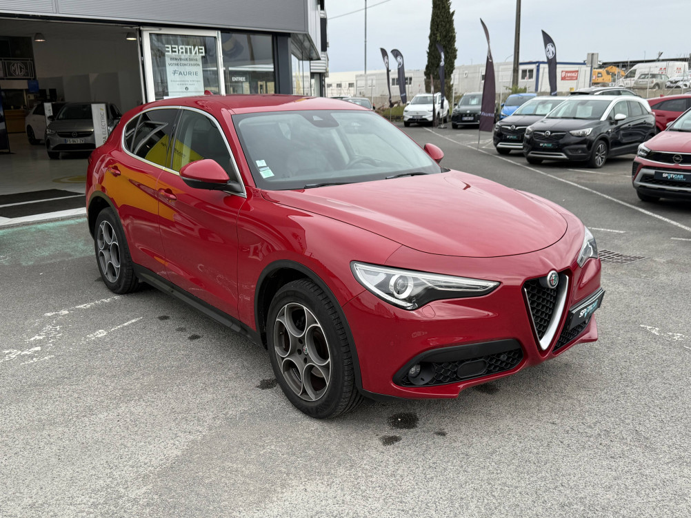 Acheter Alfa Romeo Stelvio Stelvio 2.2 180 ch Q4 AT8 Super 5p occasion dans les concessions du Groupe Faurie