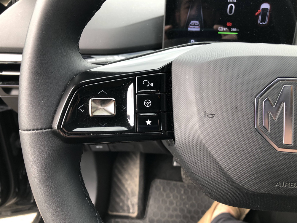 Acheter MG Motor MG 4 MG4 Electric 64kWh - 150 kW 2WD Luxury 5p neuf dans les concessions du Groupe Faurie