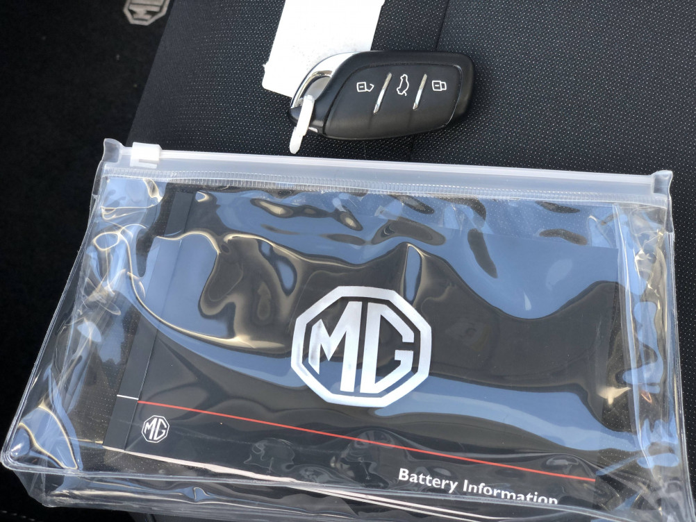 Acheter MG Motor MG 4 MG4 Electric 64kWh - 150 kW 2WD Luxury 5p neuf dans les concessions du Groupe Faurie