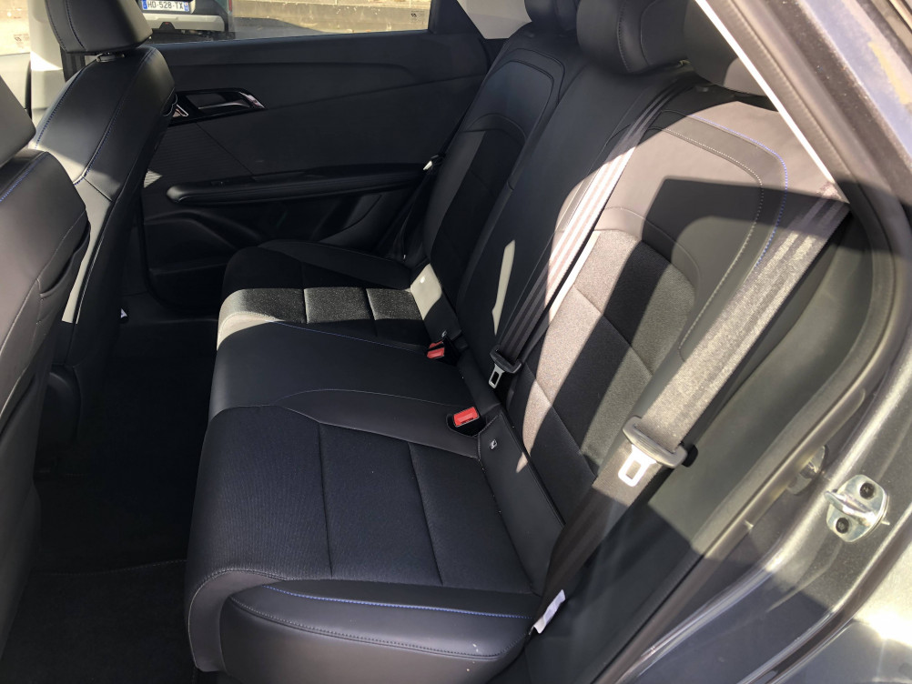 Acheter MG Motor MG 4 MG4 Electric 64kWh - 150 kW 2WD Luxury 5p neuf dans les concessions du Groupe Faurie