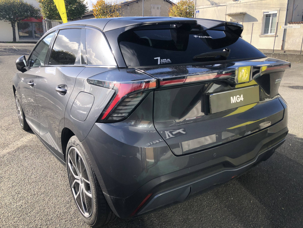 Acheter MG Motor MG 4 MG4 Electric 64kWh - 150 kW 2WD Luxury 5p neuf dans les concessions du Groupe Faurie