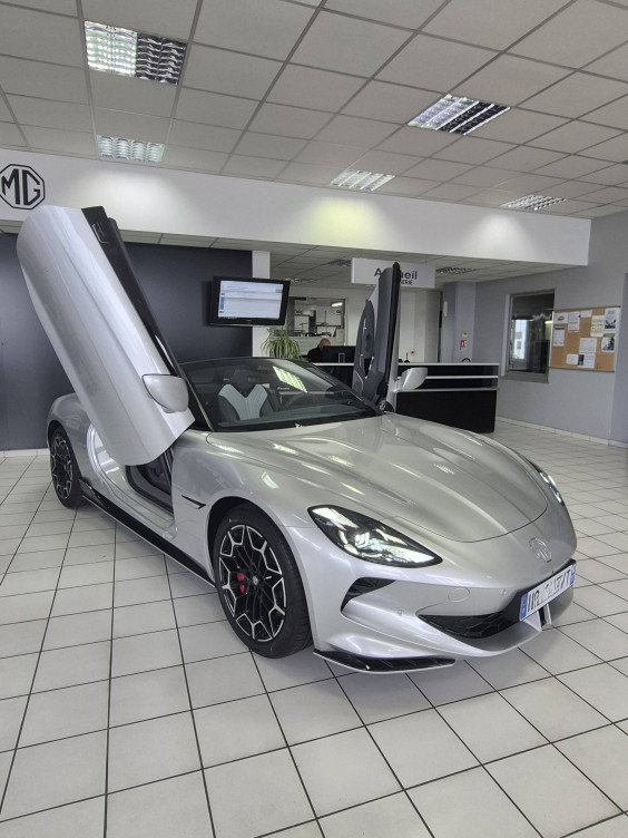Acheter MG Motor Cyberster Cyberster 77kWh - 250 kW 2WD  2p neuf dans les concessions du Groupe Faurie