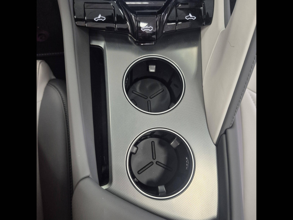 Acheter MG Motor Cyberster Cyberster 77kWh - 250 kW 2WD  2p neuf dans les concessions du Groupe Faurie