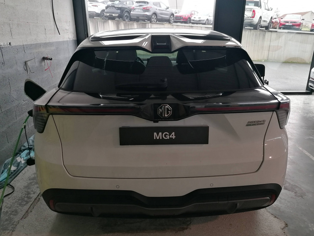 Acheter MG Motor MG 4 MG4 Electric 64kWh - 150 kW 2WD Luxury 5p neuf dans les concessions du Groupe Faurie