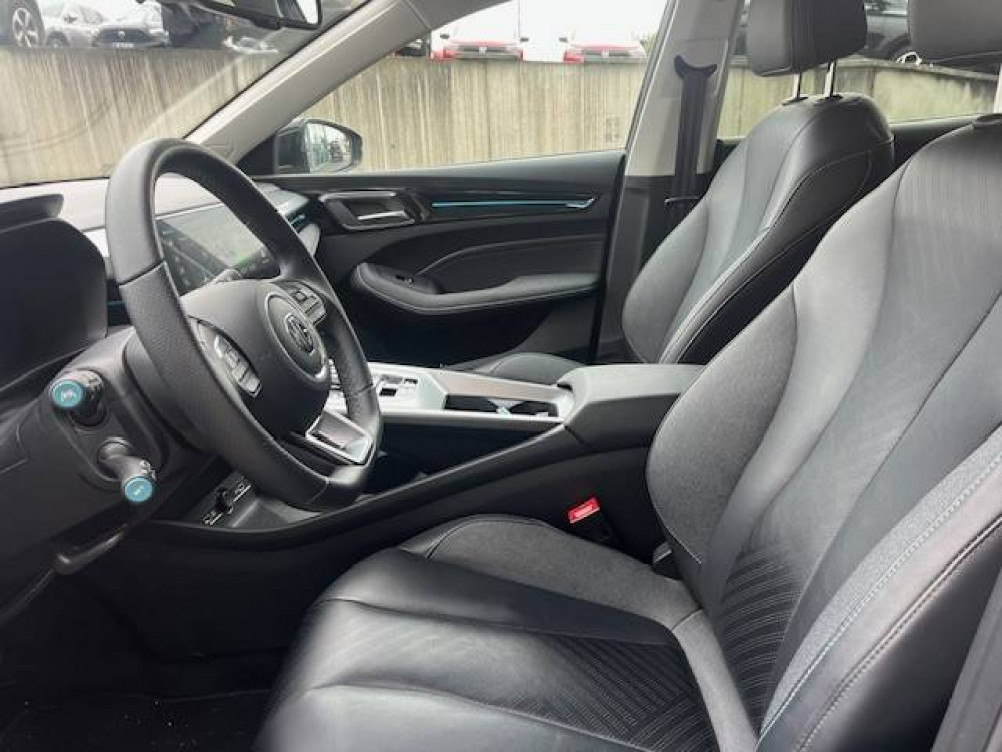 Acheter MG Motor MG 5 MG5 Autonomie Etendue 61kWh - 115 kW 2WD Luxury 5p neuf dans les concessions du Groupe Faurie