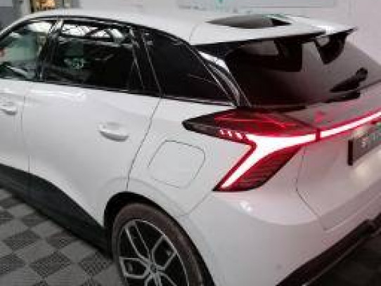 Acheter MG Motor MG 4 MG4 Electric 64kWh - 150 kW 2WD Luxury 5p neuve dans les concessions du Groupe Faurie