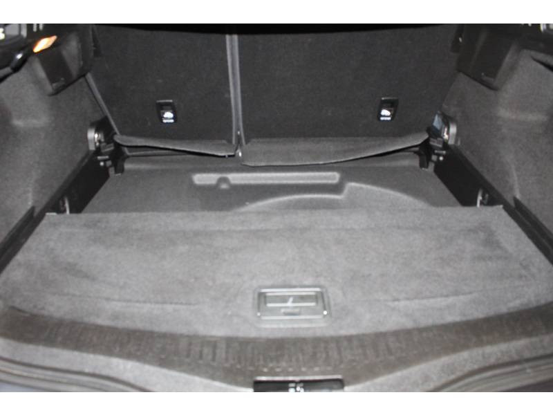 Photo 12 de l'offre de RENAULT Mégane IV ESTATE BUSINESS dCi 110 Energy à 12990€ chez Francepronet Car Center