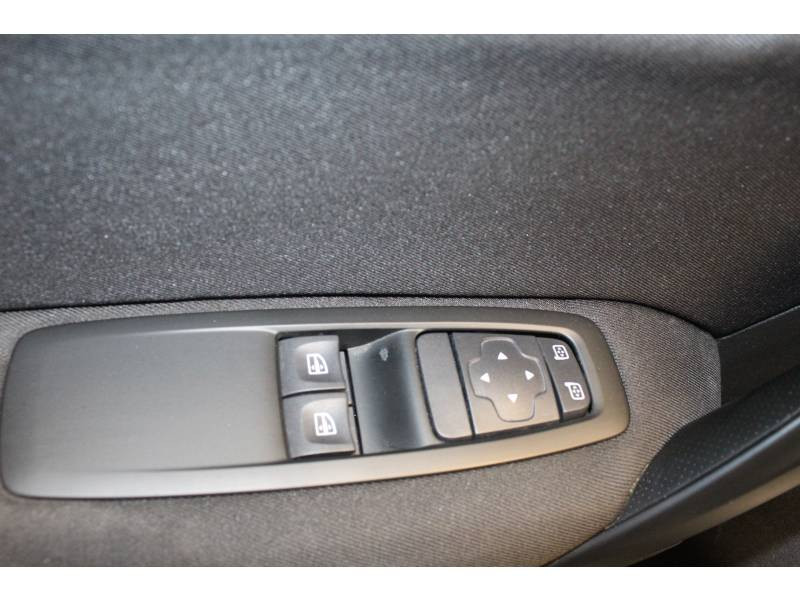 Photo 9 de l'offre de RENAULT Mégane IV SOCIETE DCI 110 ENERGY AIR NAV REVERSIBLE à 8690€ chez Francepronet Car Center