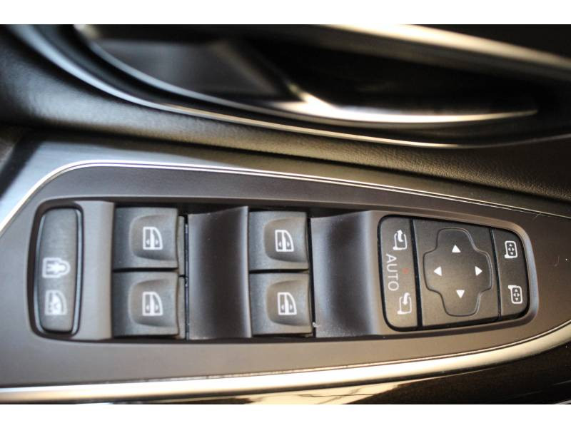 Photo 11 de l'offre de RENAULT Espace V Tce 200 Energy Intens EDC à 18990€ chez Francepronet Car Center