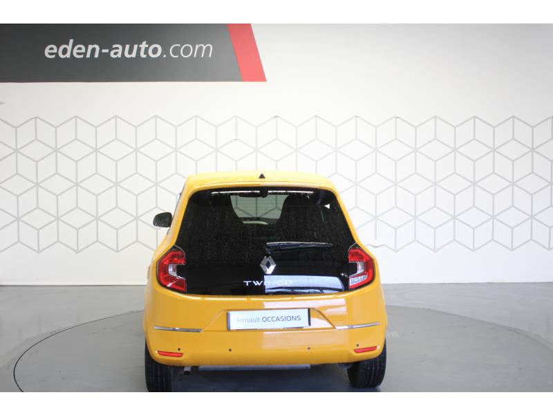 Photo 4 de l'offre de RENAULT Twingo III TCe 95 Intens à 11490€ chez Francepronet Car Center
