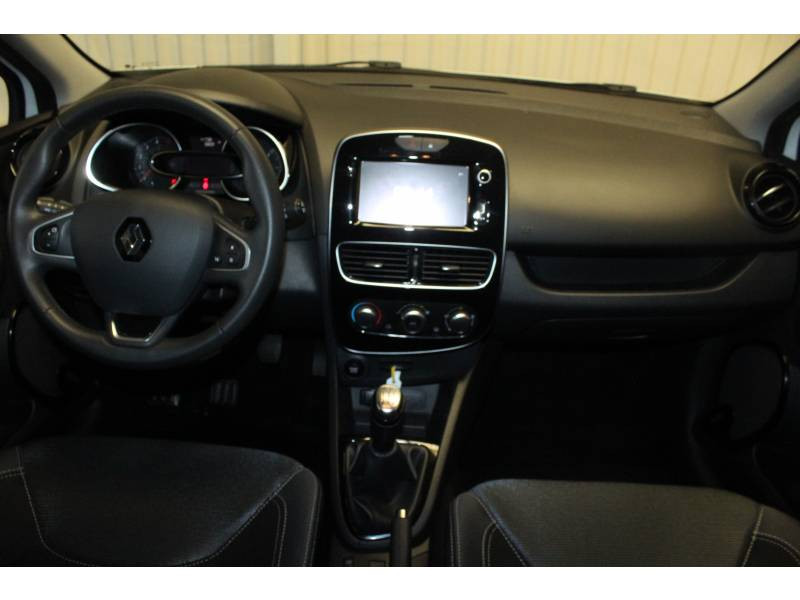Photo 8 de l'offre de RENAULT Clio IV dCi 75 Energy Zen à 9990€ chez Francepronet Car Center