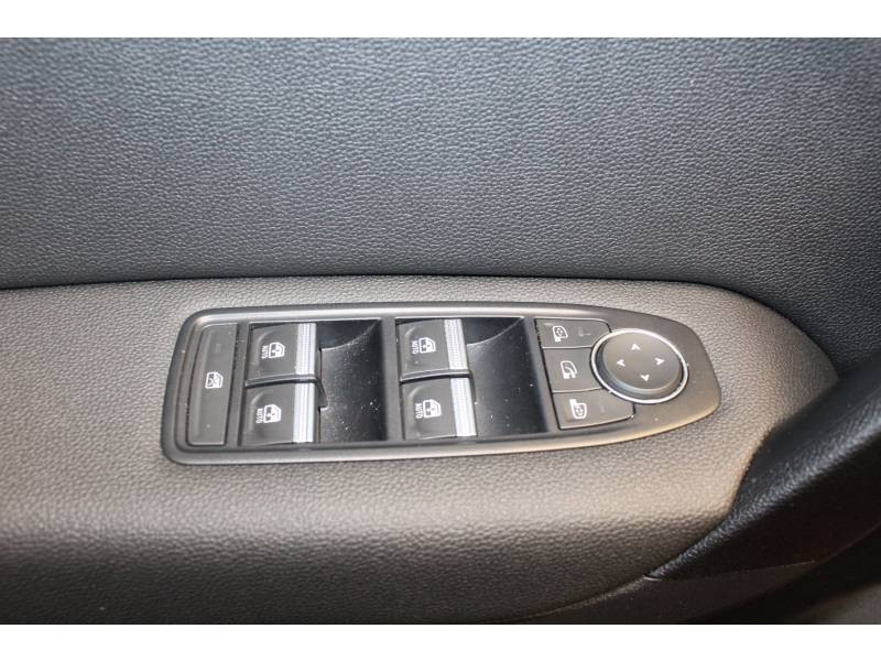 Photo 9 de l'offre de RENAULT Captur TCe 130 FAP Intens à 20990€ chez Francepronet Car Center