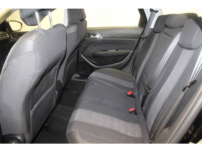 Photo 13 de l'offre de PEUGEOT 308 SW BlueHDi 130ch S&S EAT8 Allure à 18490€ chez Francepronet Car Center
