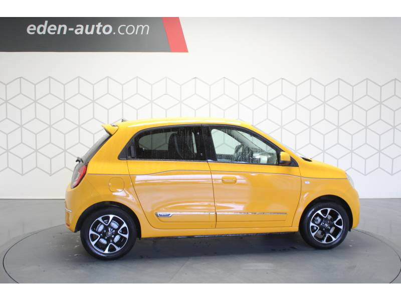 Photo 11 de l'offre de RENAULT Twingo III TCe 95 Intens à 11490€ chez Francepronet Car Center