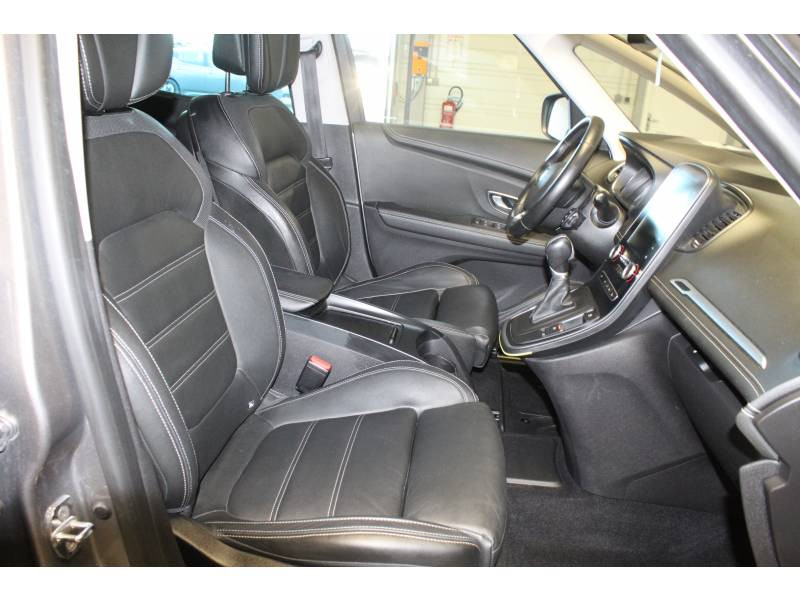 Photo 13 de l'offre de RENAULT Grand Scénic IV dCi 160 Energy EDC Intens à 15990€ chez Francepronet Car Center