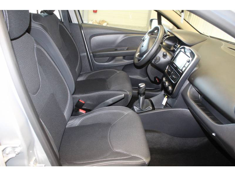 Photo 12 de l'offre de RENAULT Clio IV BUSINESS dCi 75 Energy à 10990€ chez Francepronet Car Center