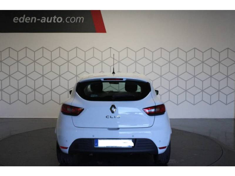 Photo 4 de l'offre de RENAULT Clio IV BUSINESS dCi 75 Energy à 10490€ chez Francepronet Car Center