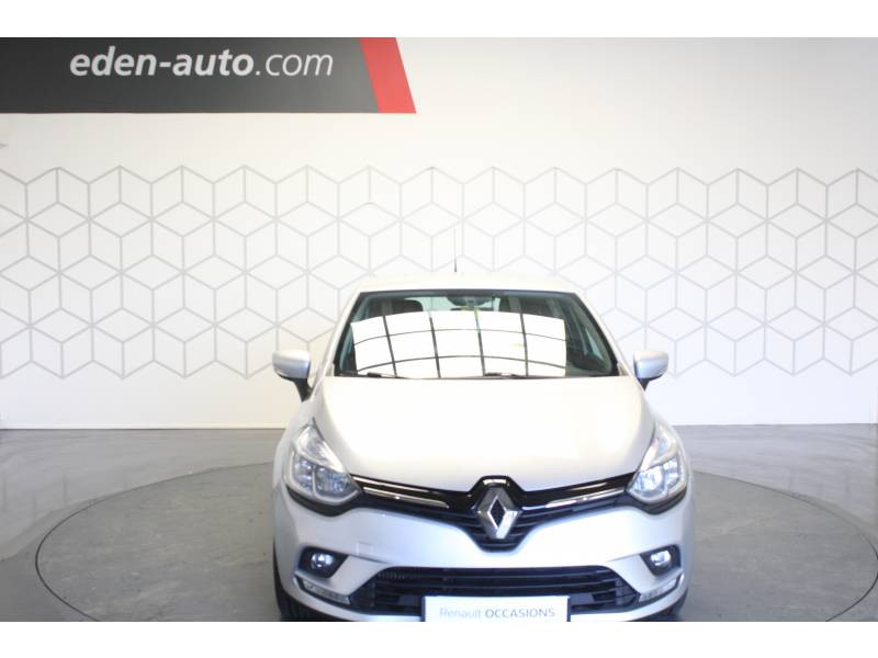 Photo 2 de l'offre de RENAULT Clio IV BUSINESS dCi 75 Energy à 10990€ chez Francepronet Car Center