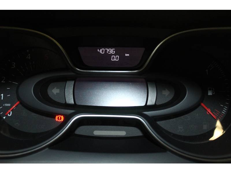 Photo 13 de l'offre de RENAULT Captur dCi 90 Energy Intens à 13990€ chez Francepronet Car Center