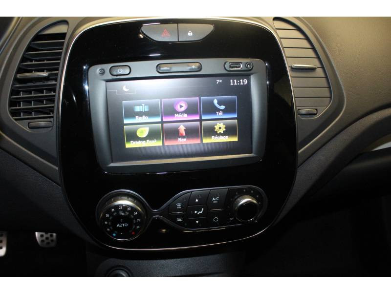 Photo 14 de l'offre de RENAULT Captur dCi 90 Energy Intens à 13990€ chez Francepronet Car Center