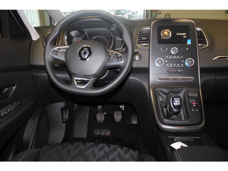 Photo 8 de l'offre de RENAULT Scénic IV Blue dCi 120 Limited à 22990€ chez Francepronet Car Center