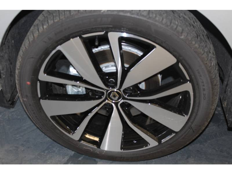 Photo 6 de l'offre de RENAULT Scénic IV Blue dCi 120 Limited à 22990€ chez Francepronet Car Center