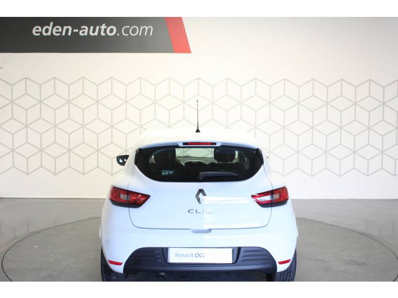 Photo 4 de l'offre de RENAULT Clio IV dCi 75 Energy Zen à 9990€ chez Francepronet Car Center