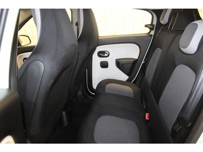 Photo 8 de l'offre de RENAULT Twingo III SCe 75 - 20 Zen à 11490€ chez Francepronet Car Center
