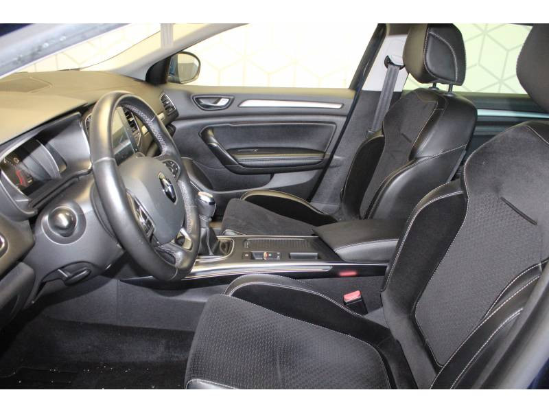 Photo 7 de l'offre de RENAULT Mégane IV ESTATE dCi 110 Energy Intens à 14490€ chez Francepronet Car Center