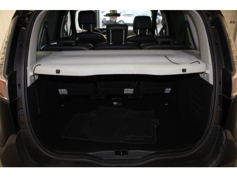Photo 10 de l'offre de RENAULT Scénic XMOD dCi 130 Energy eco2 Bose Edition à 9990€ chez Francepronet Car Center