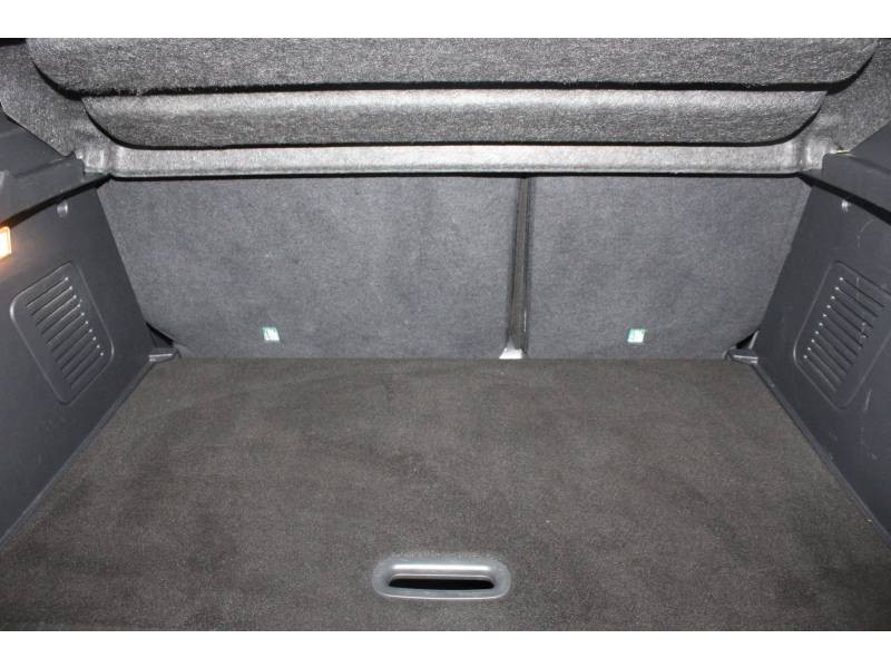 Photo 11 de l'offre de RENAULT Captur dCi 90 Energy eco² Intens à 12990€ chez Francepronet Car Center