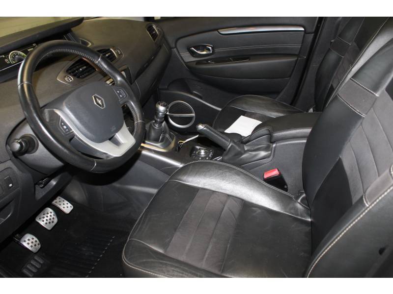 Photo 7 de l'offre de RENAULT Scénic XMOD dCi 130 Energy eco2 Bose Edition à 9990€ chez Francepronet Car Center