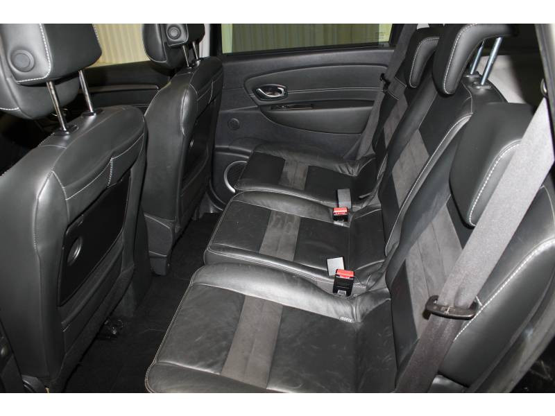 Photo 9 de l'offre de RENAULT Scénic XMOD dCi 130 Energy eco2 Bose Edition à 9990€ chez Francepronet Car Center