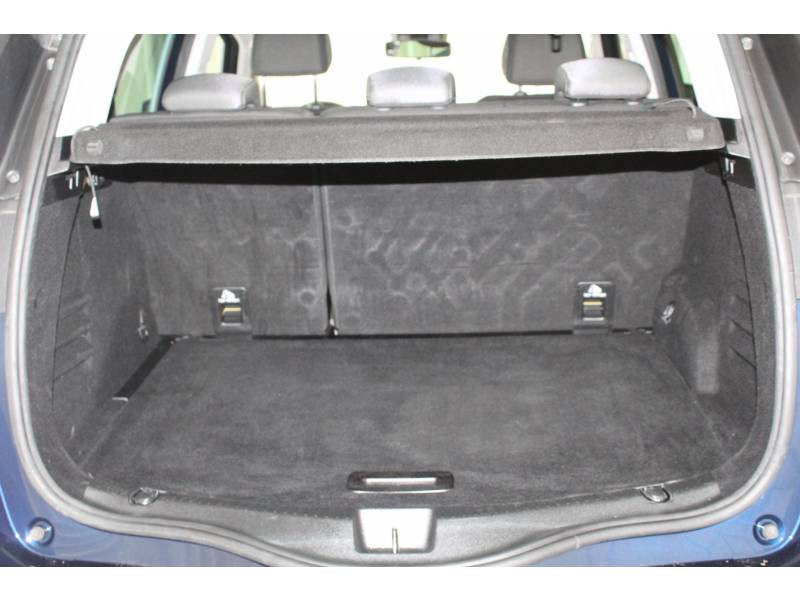 Photo 10 de l'offre de RENAULT Scénic IV BUSINESS Blue dCi 120 à 13990€ chez Francepronet Car Center