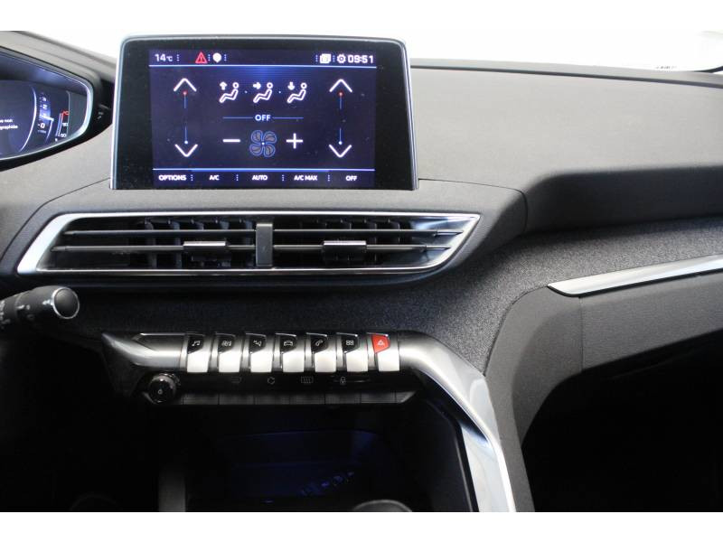 Photo 14 de l'offre de PEUGEOT 3008 1.2 Puretech 130ch S&S BVM6 Allure à 21990€ chez Francepronet Car Center