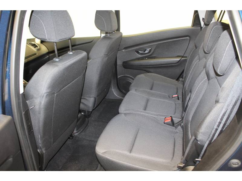 Photo 8 de l'offre de RENAULT Grand Scénic IV Blue dCi 120 Life à 18490€ chez Francepronet Car Center